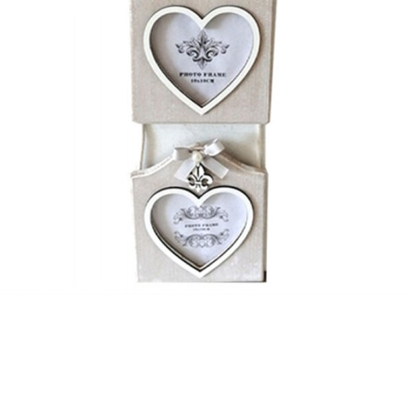 Photo Frames Garland Set 3 - Wooden Whitewash Heart Loved Ones Gift - 57cm - Image 3