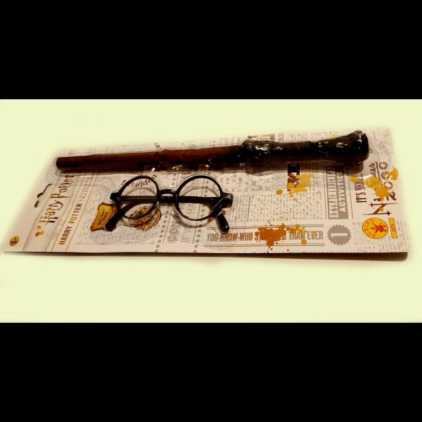 HARRY POTTER LICENSED GLASSES & WAND KIT WIZARD BOY CHILD COSTUME ACCESSORY KID